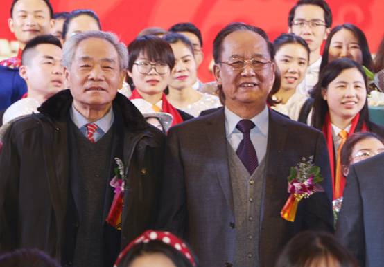 云付通實(shí)業(yè)集團(tuán)共慶新春，為夢想繼續(xù)前行